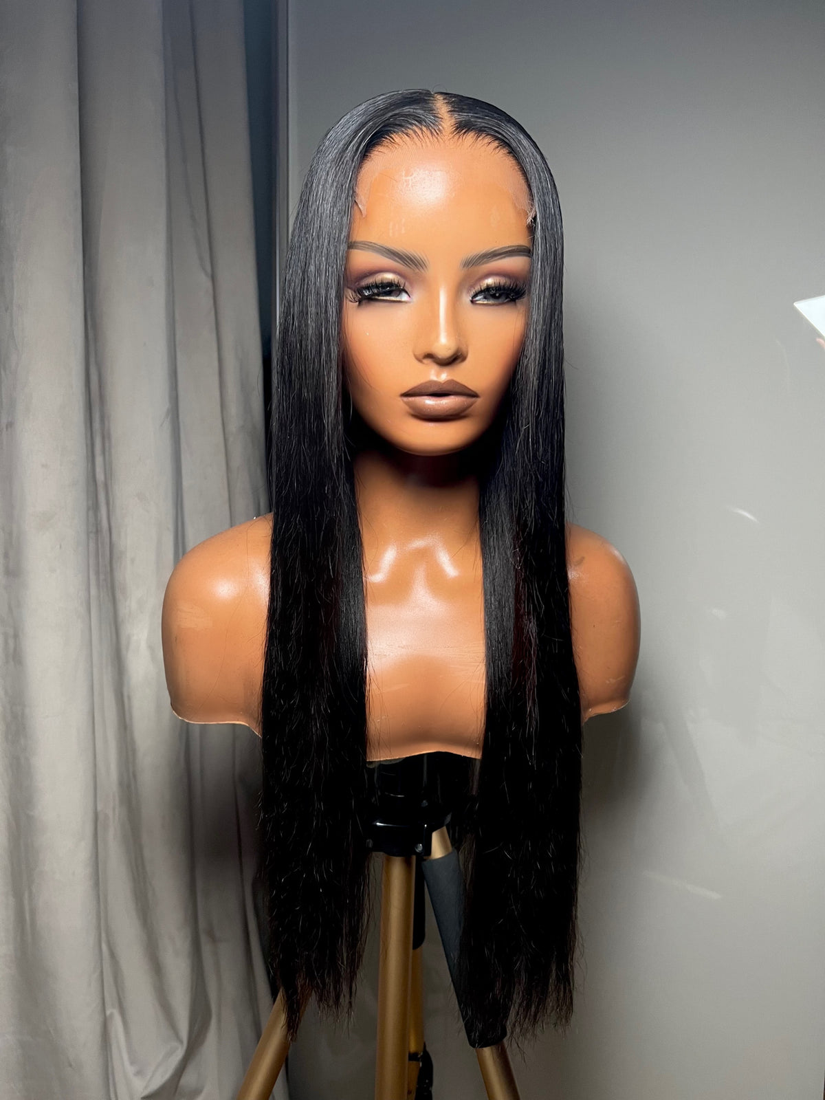Layla (Jet Black)